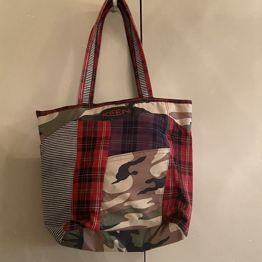 Keen - Canvas Red Camo & Plaid Shopper/Tote.